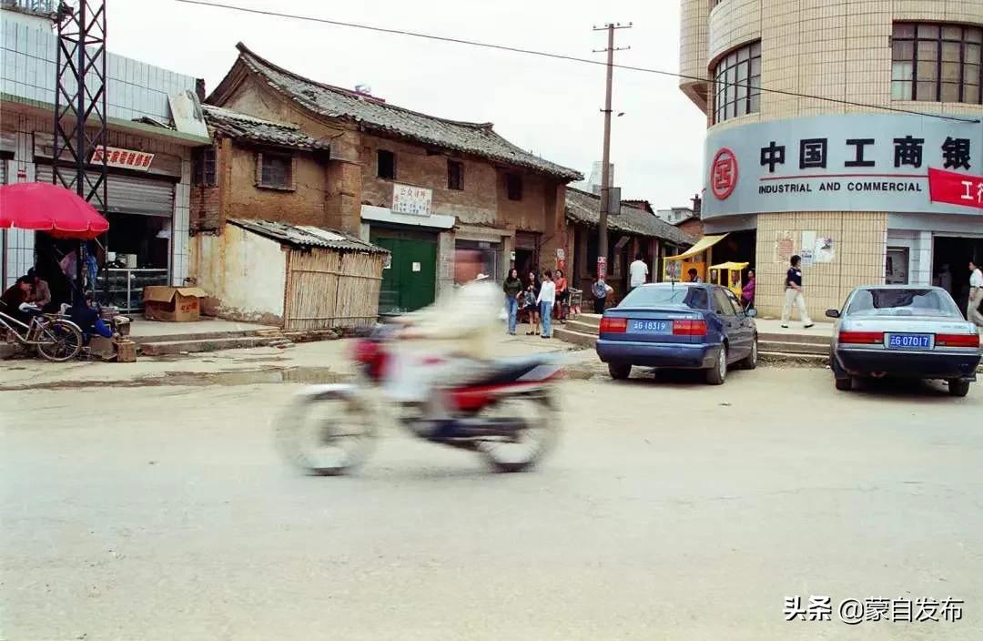 蒙自未来高楼地标,蒙自老街介绍