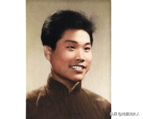 三天不吃馍也要看刘忠河下句,三天不吃馍也要听听刘忠河