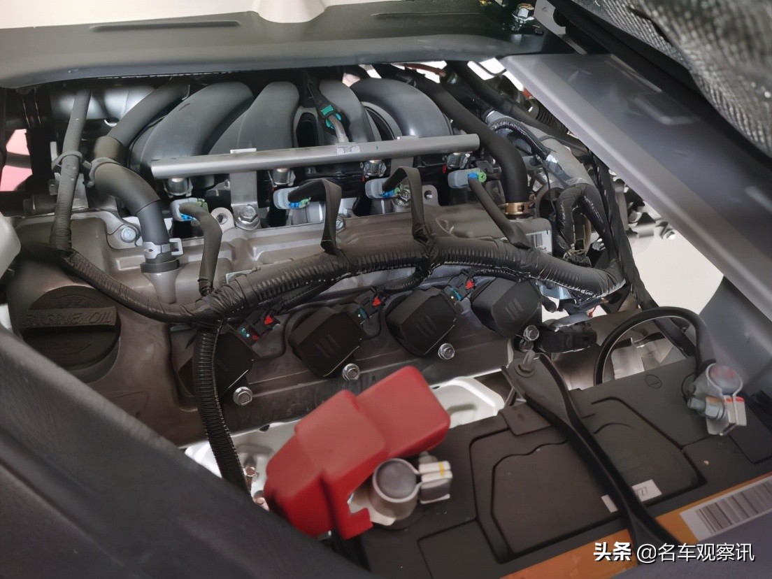 新豹t3双排1.6动力2.52米货箱,长安新豹t3plus双排两米五的货箱