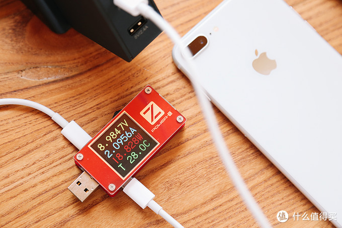 iphone无线充电适用哪些型号,iphone数据线和充电头推荐