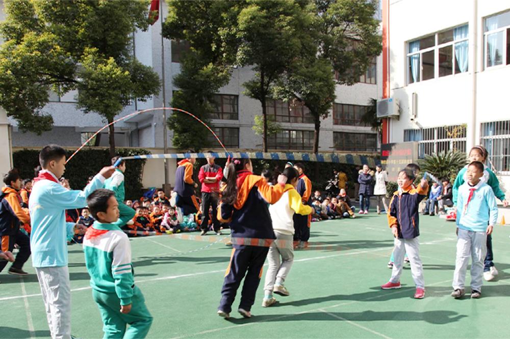 上海市鲁迅中学、民办新北郊初级中学、柳营路小学的校园生活太精彩啦！