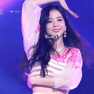 来感受一下韩国女团的魅力,不得不承认韩国女团的魅力