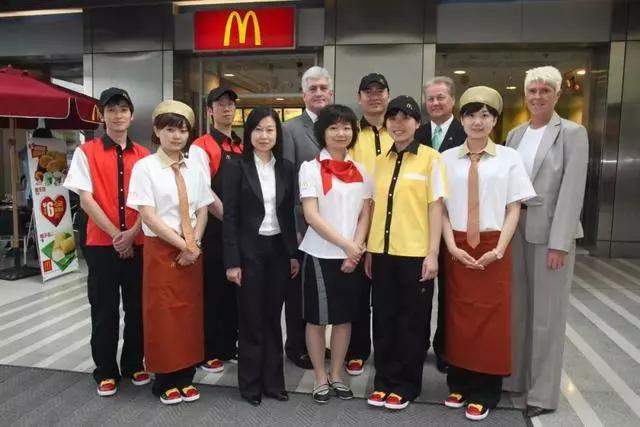 麦当劳兼职员工和全职员工的区别,麦当劳全职员工真实经历