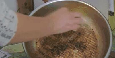 炒锅生锈怎么去除小妙招,炒锅反复生锈怎么解决妙招