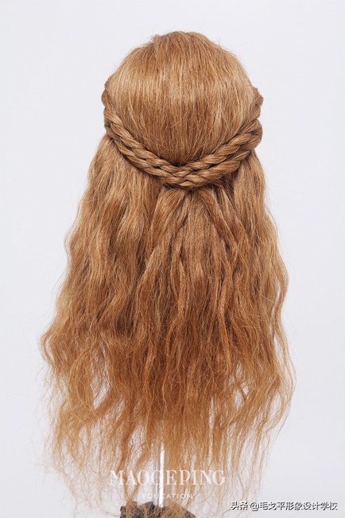 学习盘发从零开始学盘发,学梳头发盘发