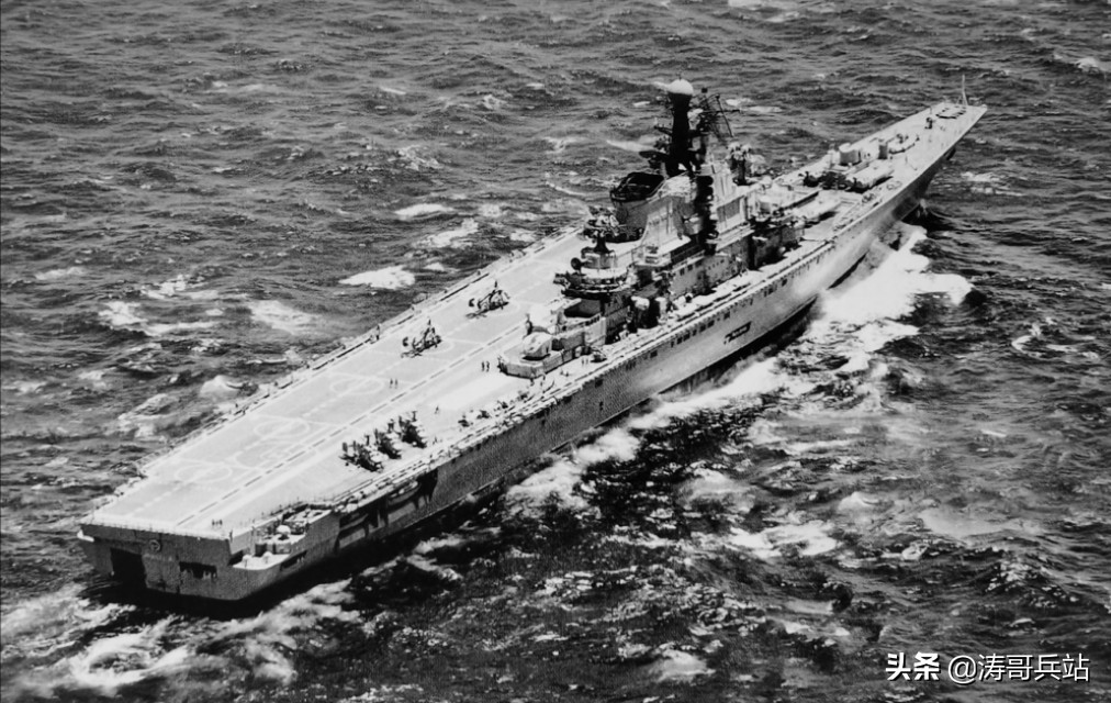 百年奋斗史中国的航母,百年航母之历经波折的苏联航母