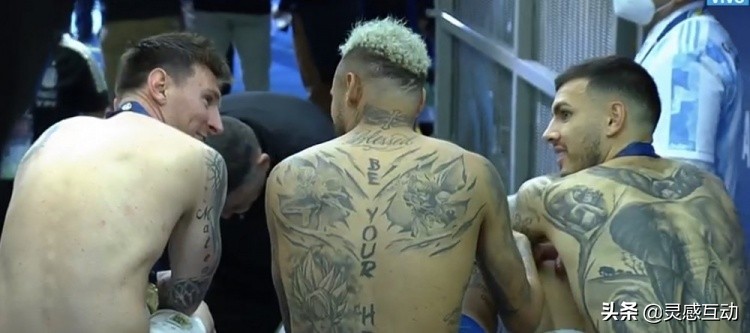 内马尔让全场沸腾,内马尔感动球迷视频