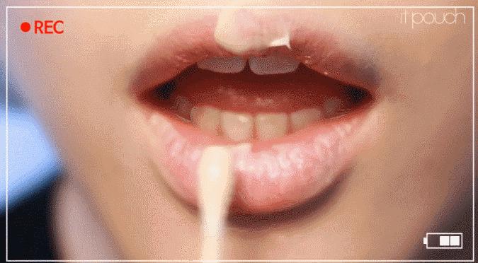 口红怎么涂不沾杯不掉色,涂口红不起皮的正确方法