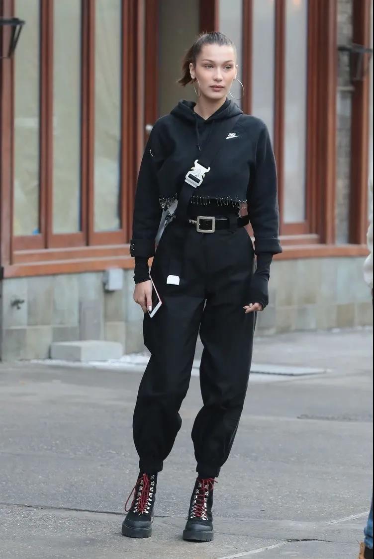 束脚裤搭配靴子图片,男士防风束脚裤子秋冬款配靴子