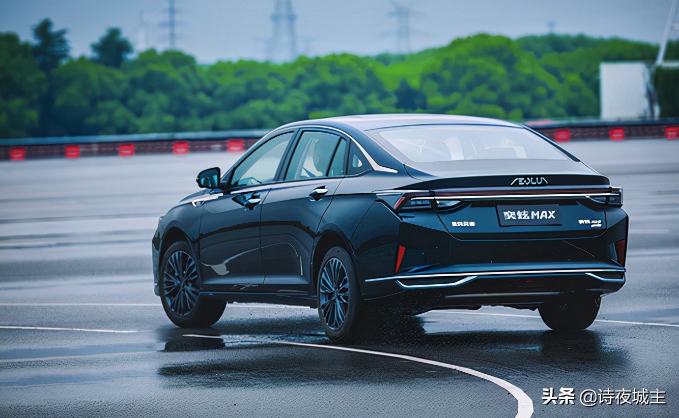 汽车led车灯哪款好,网上几十块的led车灯比卤素灯好吗