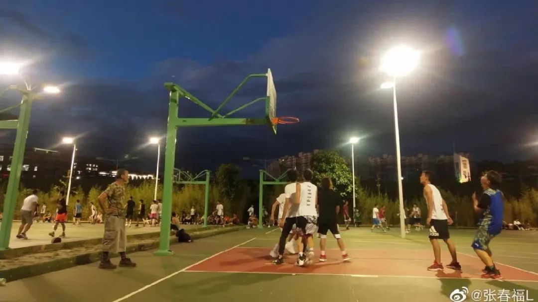 玉溪师范学院凤凰路134号乐队,玉溪师范学院的故事