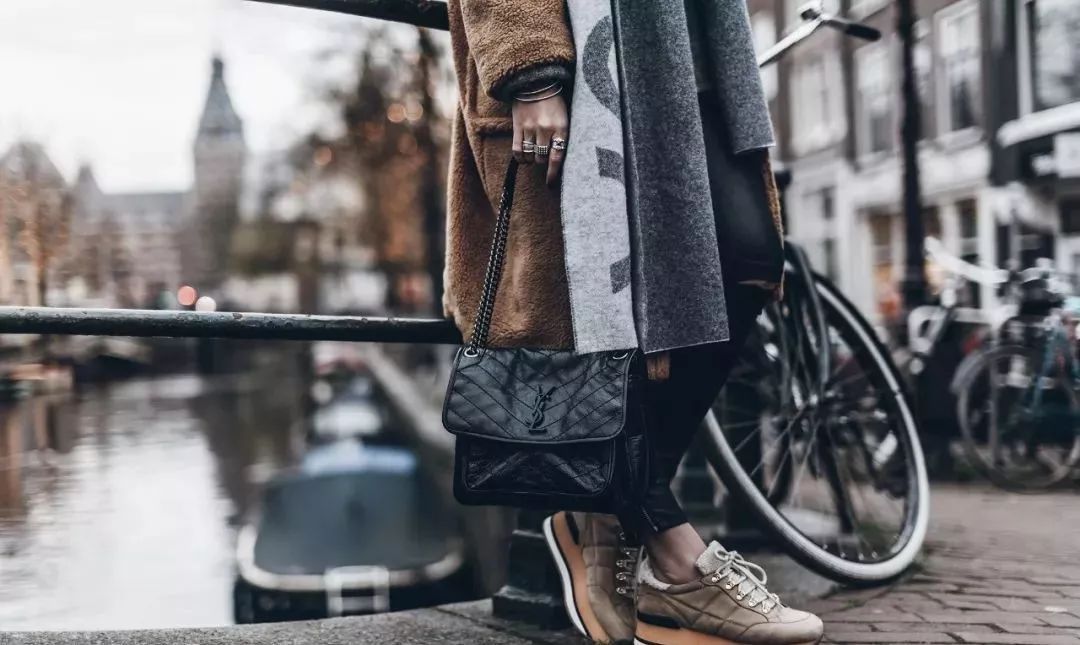 ysl小众款包包 (ysl包包里外都能背的是哪款)