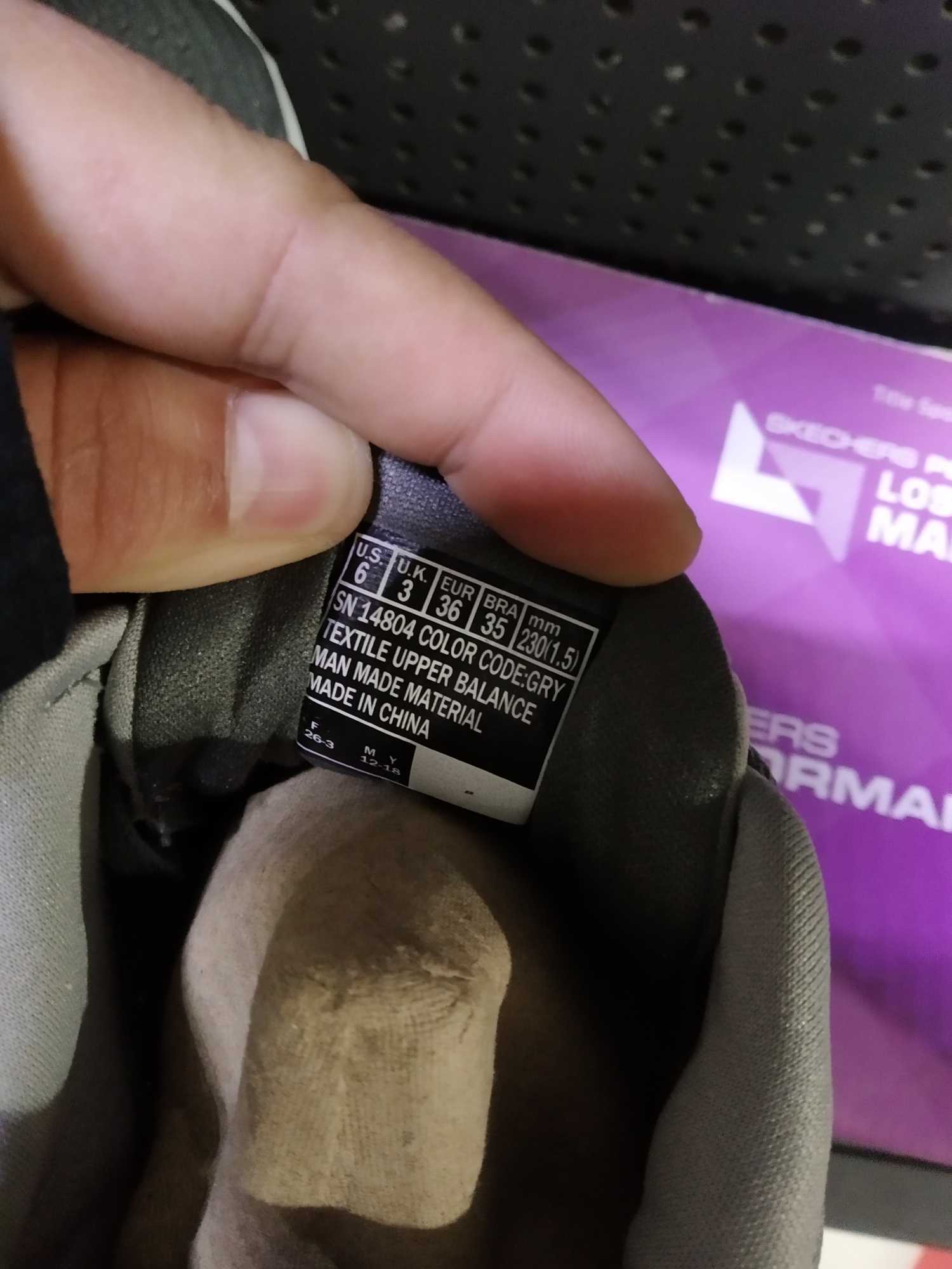 国产轻便健步鞋,美国生产的老年人健步鞋