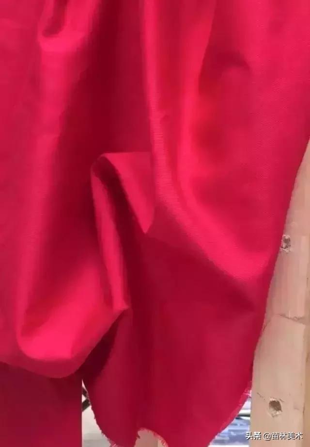 各种衣褶画法,衣褶不会上色