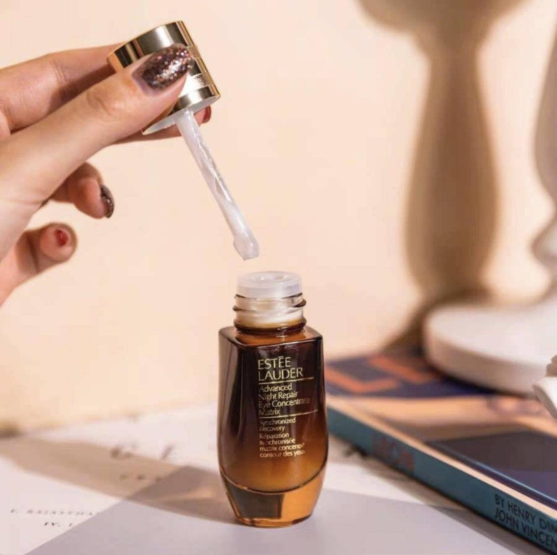 眼周水肿的原因分析,如何改善眼皮浮肿