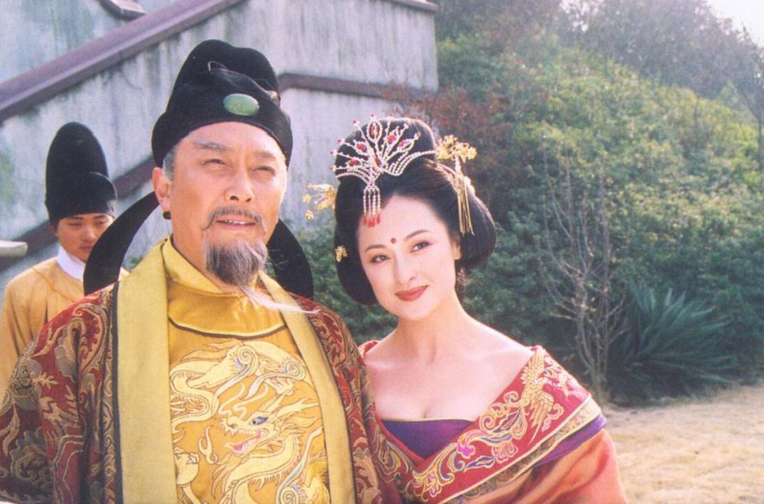 马嵬驿兵变为什么要杀死杨贵妃,马嵬兵变为什么要杀杨贵妃