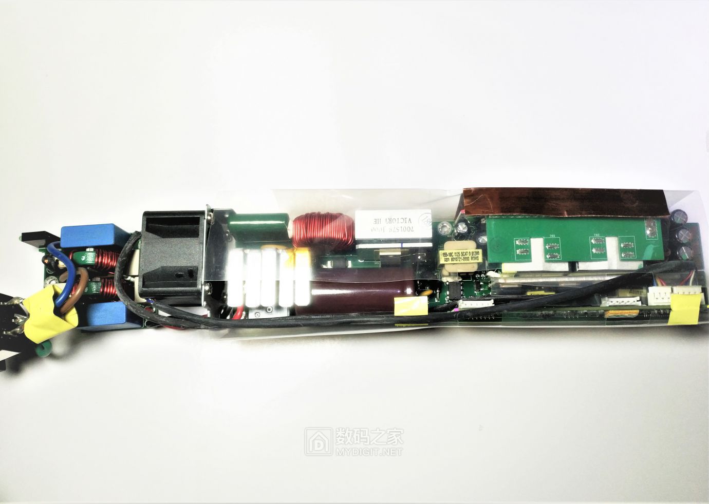 IBM服务器电源，艾默生7001578-j000675瓦电源拆机及原理图解