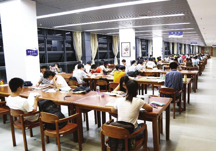 大学毕业走校招还是社招,在校大学生要不要抓住校招的机会