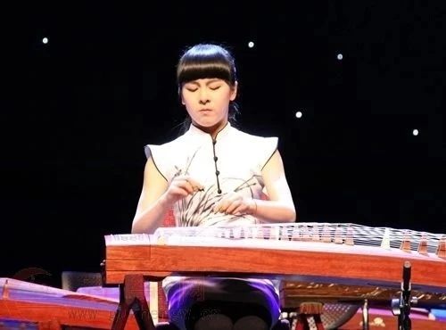 中央音乐学院古筝神童,以第一的成绩考入央美