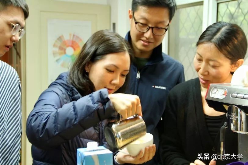 北大学校是怎么建的,感受一下北大校园