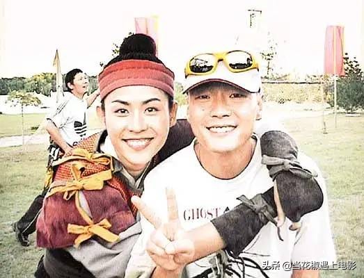 他自甘堕落演抹黑香港警察，“惯犯”王喜的劣迹何止这一桩