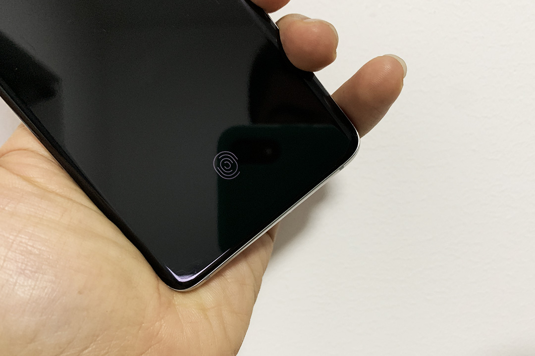 外媒三星galaxys10全系列上手体验,三星galaxys21观影体验