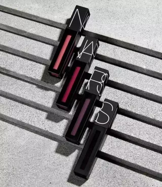 超显白的15支口红建议直接收藏,什么颜色口红适合黑黄皮肤巨显白