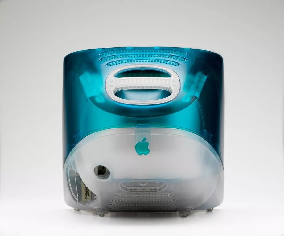 乔纳森遇到年轻时的自己,乔纳森爱德华兹成长历程