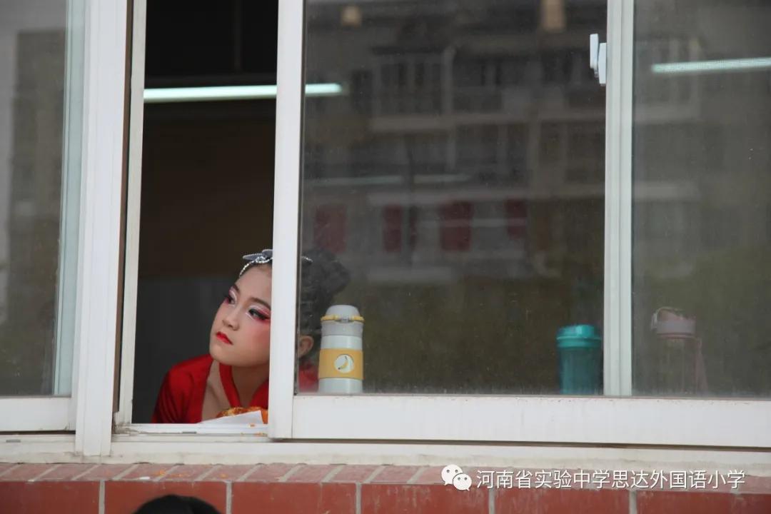 省实验中学思达外国语小学举行庆祝“六一”儿童节校园艺术展演