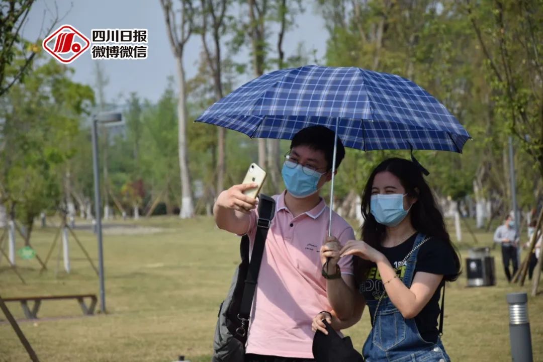 “蒸笼”天气重磅回归，今年夏天避暑纳凉的首选地当然还是康定！