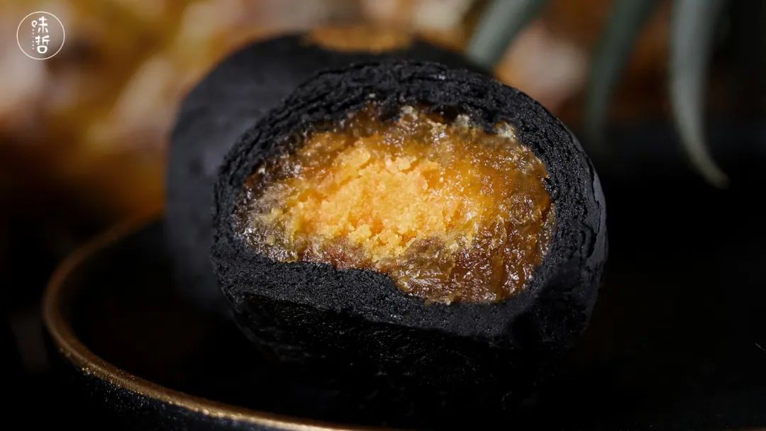 高级感十足的黑金酥,最近特爆火的黑金酥