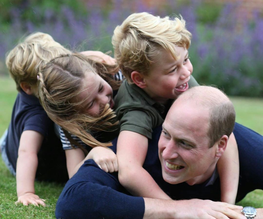 英国王室公主颜值图,英国王室的龅牙都遗传了谁