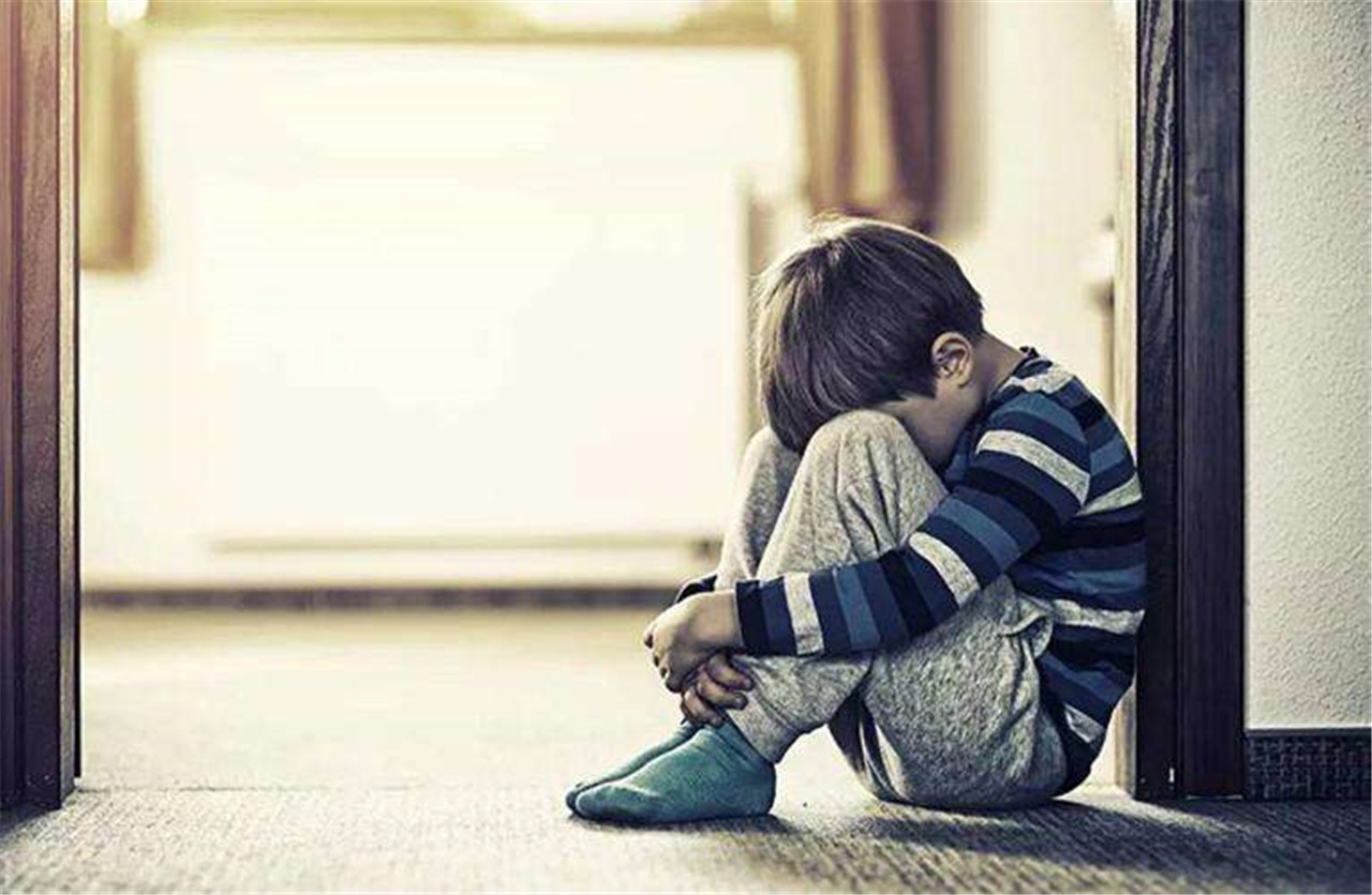 孩子缺少自信心和安全感怎么办,孩子缺乏安全感7岁叛逆怎么办