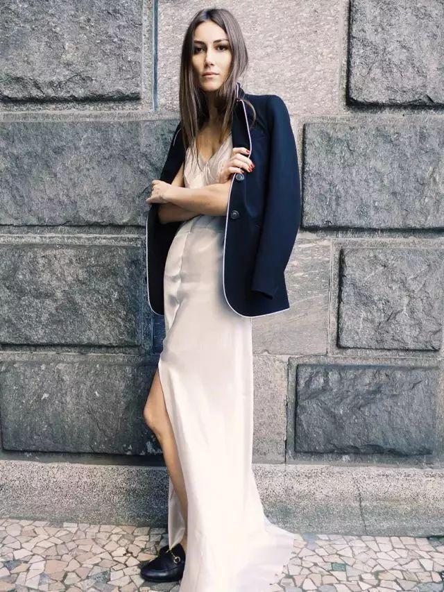 西装配裙子适合哪种发型,中长西装配什么裙子好看