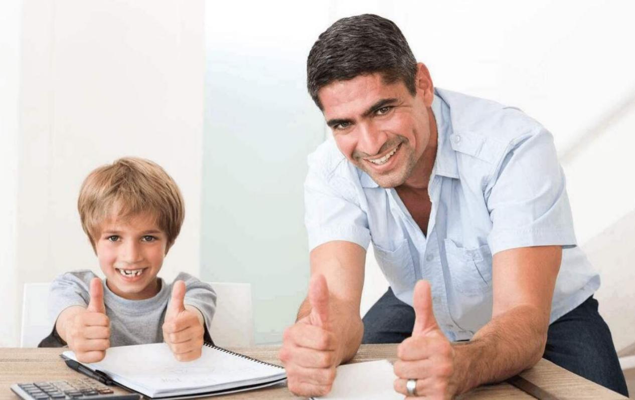 不要夸孩子你真棒！斯坦福教授：这4种表扬方式最管用