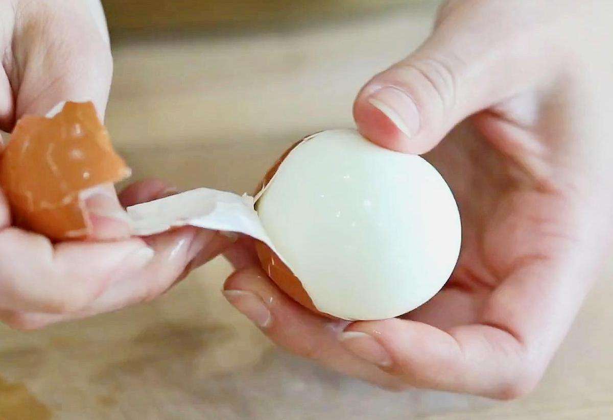 煎鱼不粘锅掉皮简单方法,怎么煎鱼不粘锅掉皮