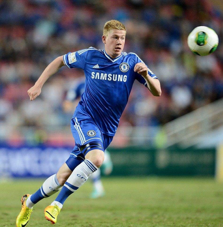 德布劳内和丁丁历险记对比,丁丁历险记德布劳内对比照片