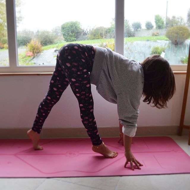 32岁的李成敏被称为亚洲第一美女,亚洲第一美女李成敏西装造型