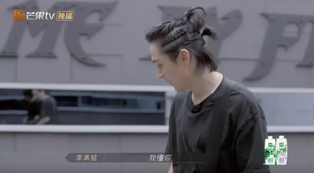 “一公”结束,哥哥们各自精彩,八个部落的队长,谁最受欢迎呢?