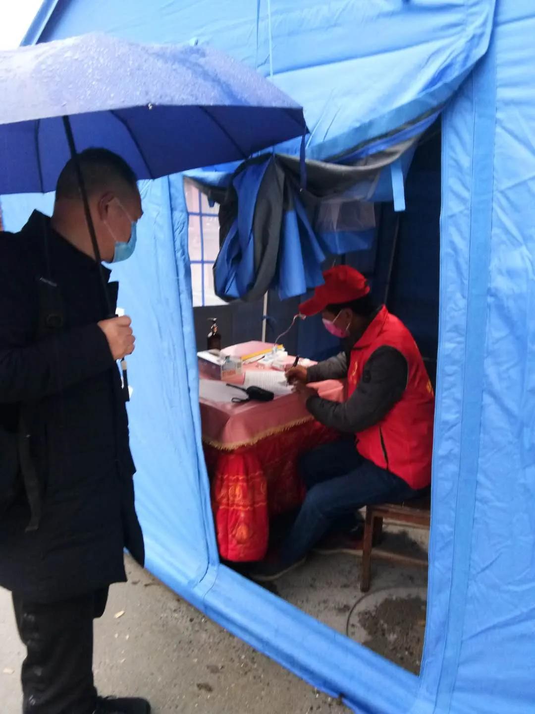 “小红帽”金鹏：“从身边的小事做起，从力所能及的事做起”