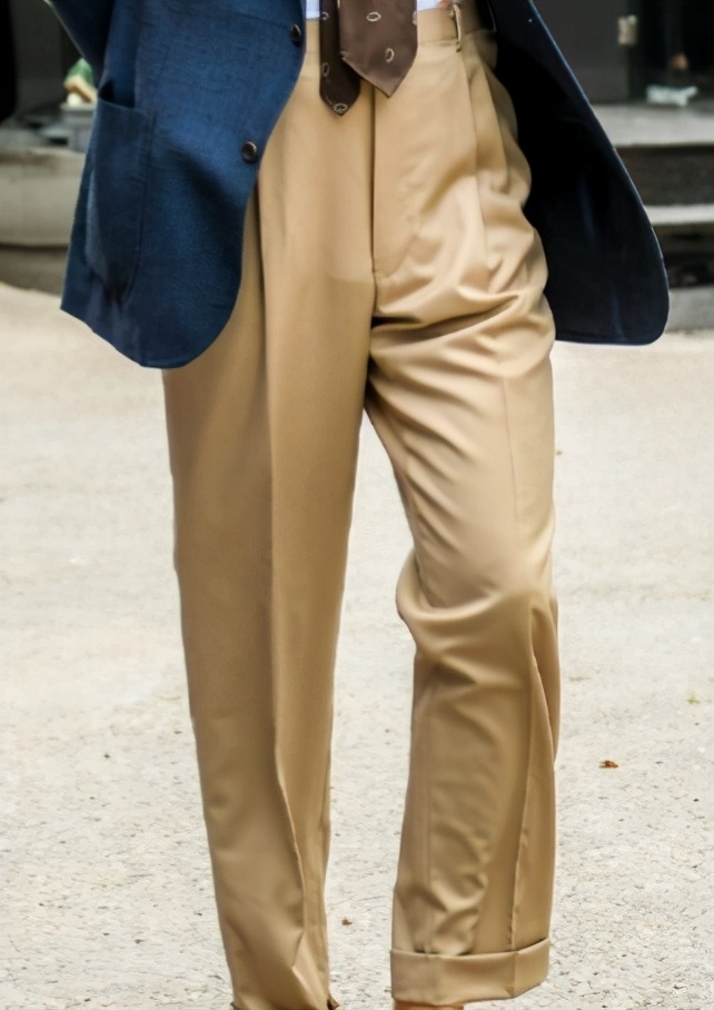 男士夏季休闲裤怎么搭配鞋子,夏天男休闲裤怎么样搭配衣服好看