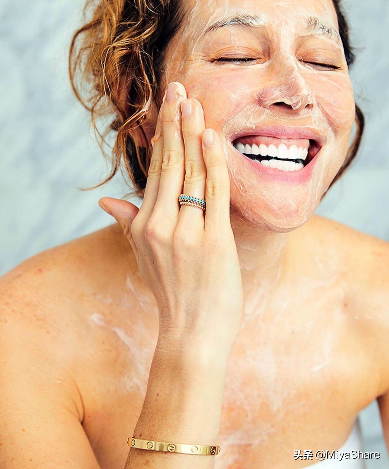 不靠谱的去黑头方法你试过哪几种,真假黑头教你如何正确去黑头