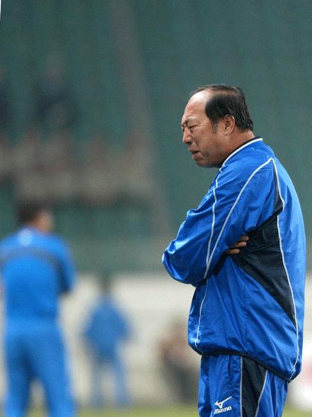 郑智英超夺冠视频,郑智中国足球赛前动态