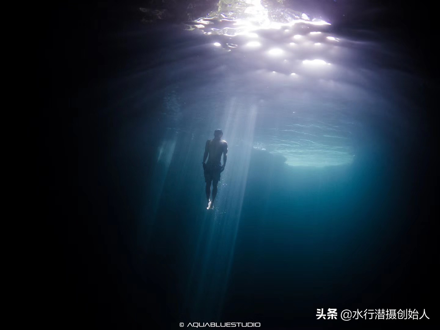 帕劳岛自由行潜水,帕劳水母湖自由潜视频