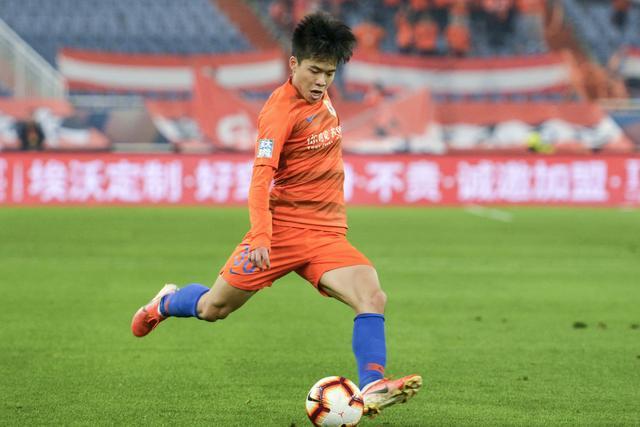 鲁能引进西甲后腰,鲁能青训新星加盟国安