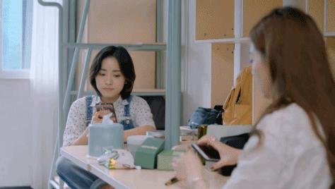 一上来就让她们撕？这剧真敢拍