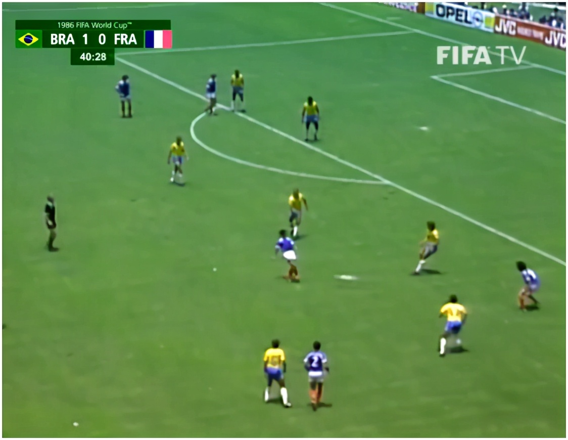 2006世界杯法国vs巴西经典图片,1986法国巴西