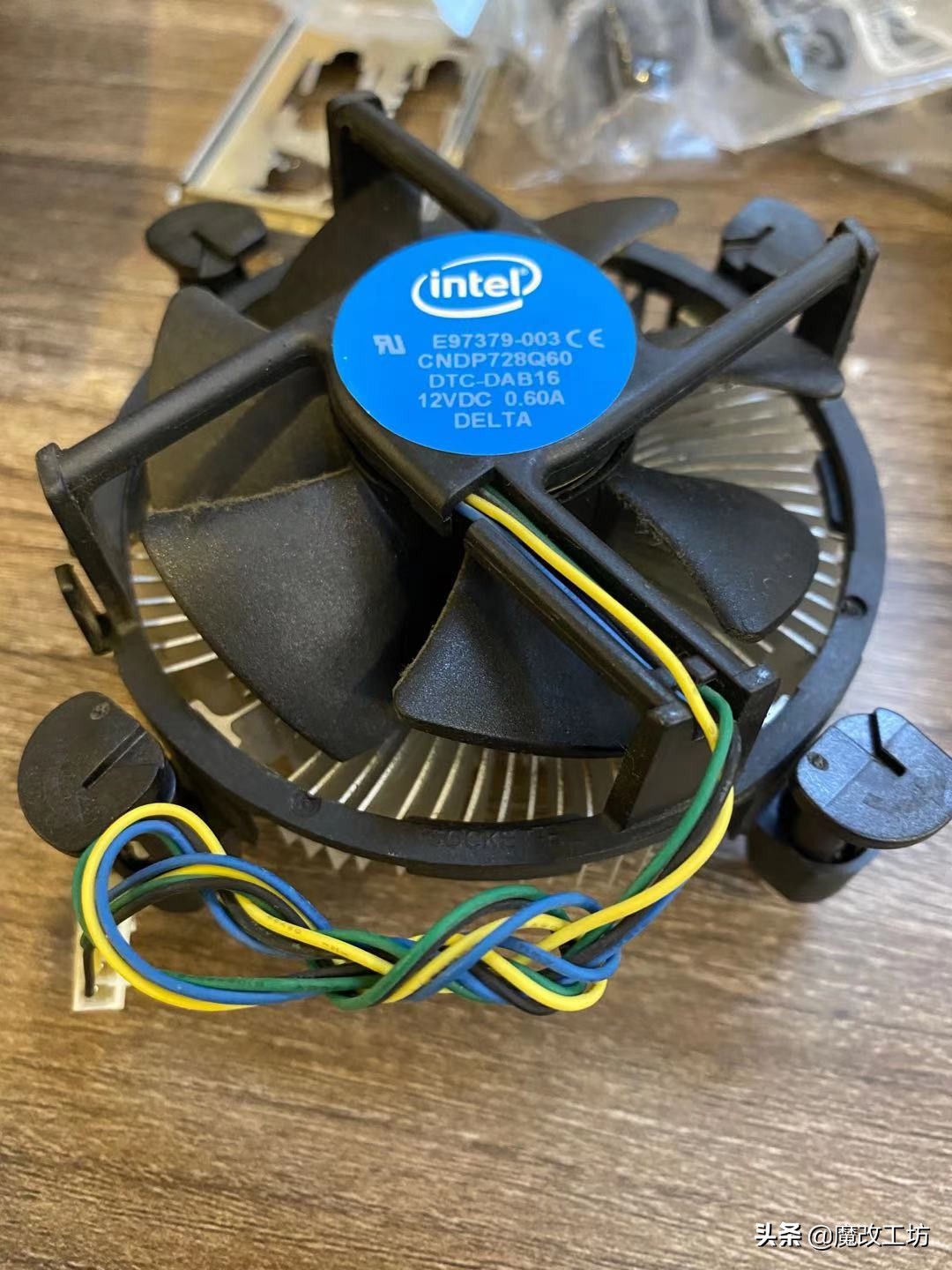 假的金士顿内存和真的差距,金士顿真假笔记本内存区别