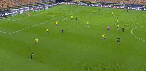 梅西3射2传完整,梅西3球