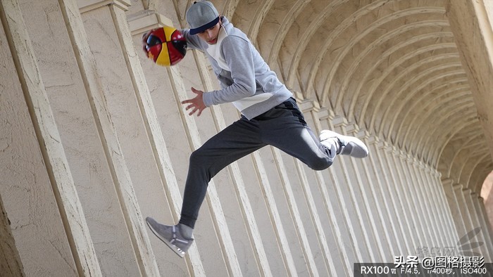 新一代黑卡索尼黑卡RX100VI售价7649